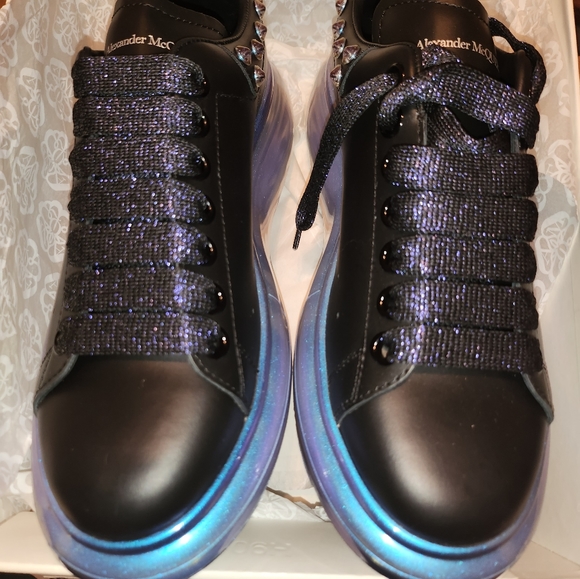 Alexander McQueen Women's Sneakers Sz EU 39 (2 colors Black & White) - Picture 12 of 16